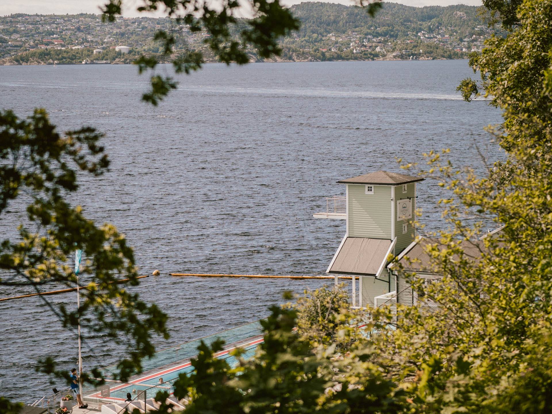 Nordnes sjøbad with the fjord in the background.