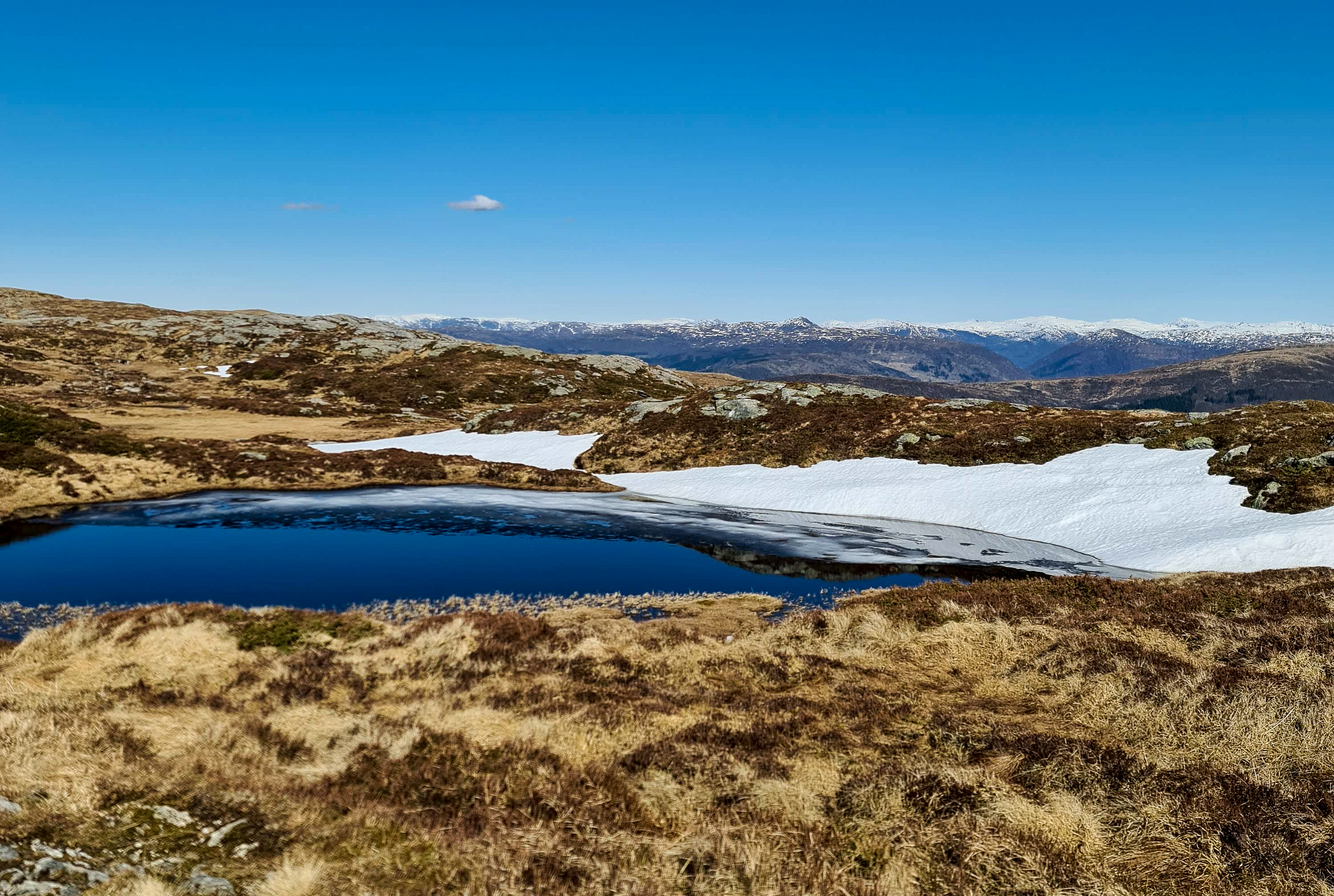 Vidden Hiking Vidden in Bergen: Guide to the City's Most Famous Mountain Trail ...
