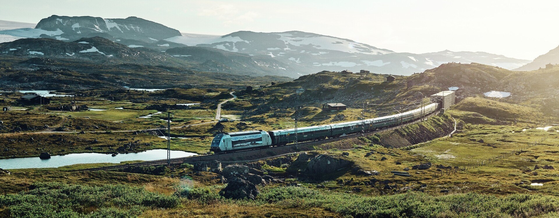 The Bergen line. Photo: Vy/Øivind Haug The Bergen line train crossing the mountain. Photo