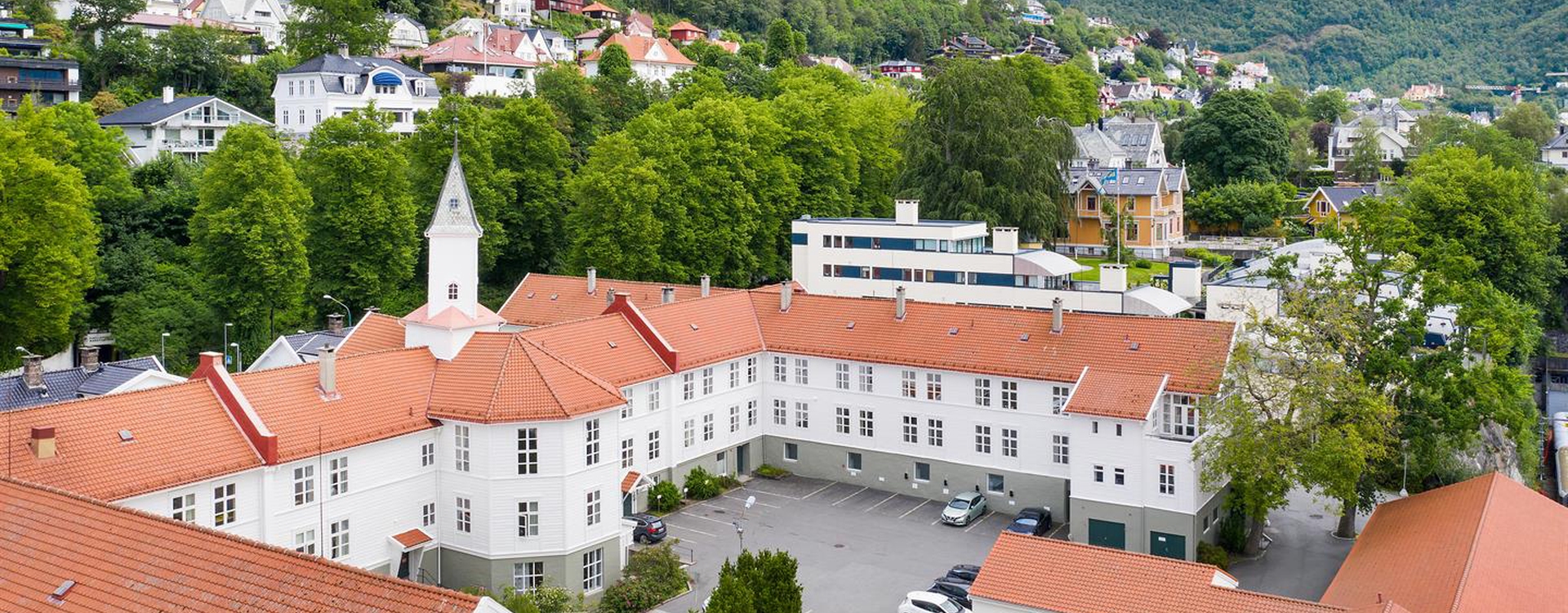 Exterior of the Campus Kalfaret