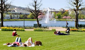 Byparken og fontenen i Lille Lungegårdsvann. Foto.