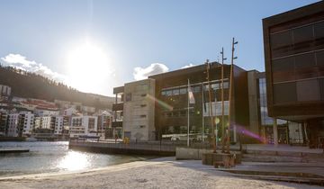 Exterior of the BI campus in Bergen.